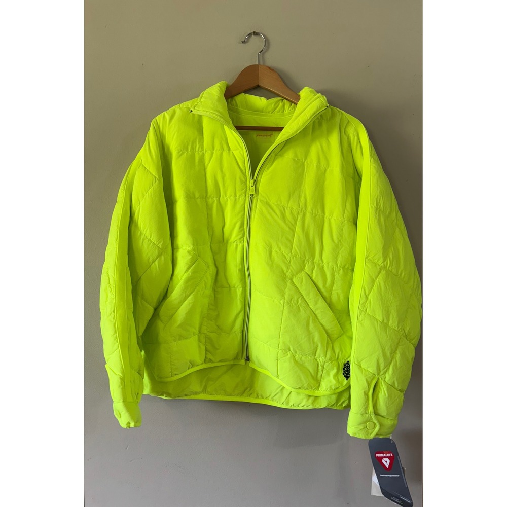 FP Movement Pippa Packable Puffer Jacket Highlighter Yellow Small NWT Primaloft